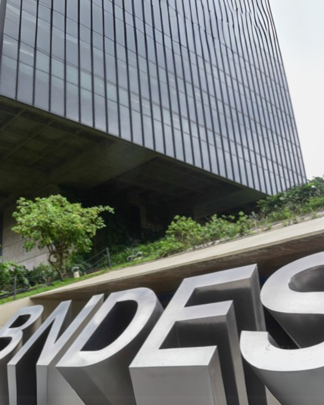 NOVO SERVIÇO DE CRÉDITO: BNDS LANÇA SERVIÇO QUE AGILIZA CRÉDITO PARA MICRO E PEQUENAS EMPRESAS
