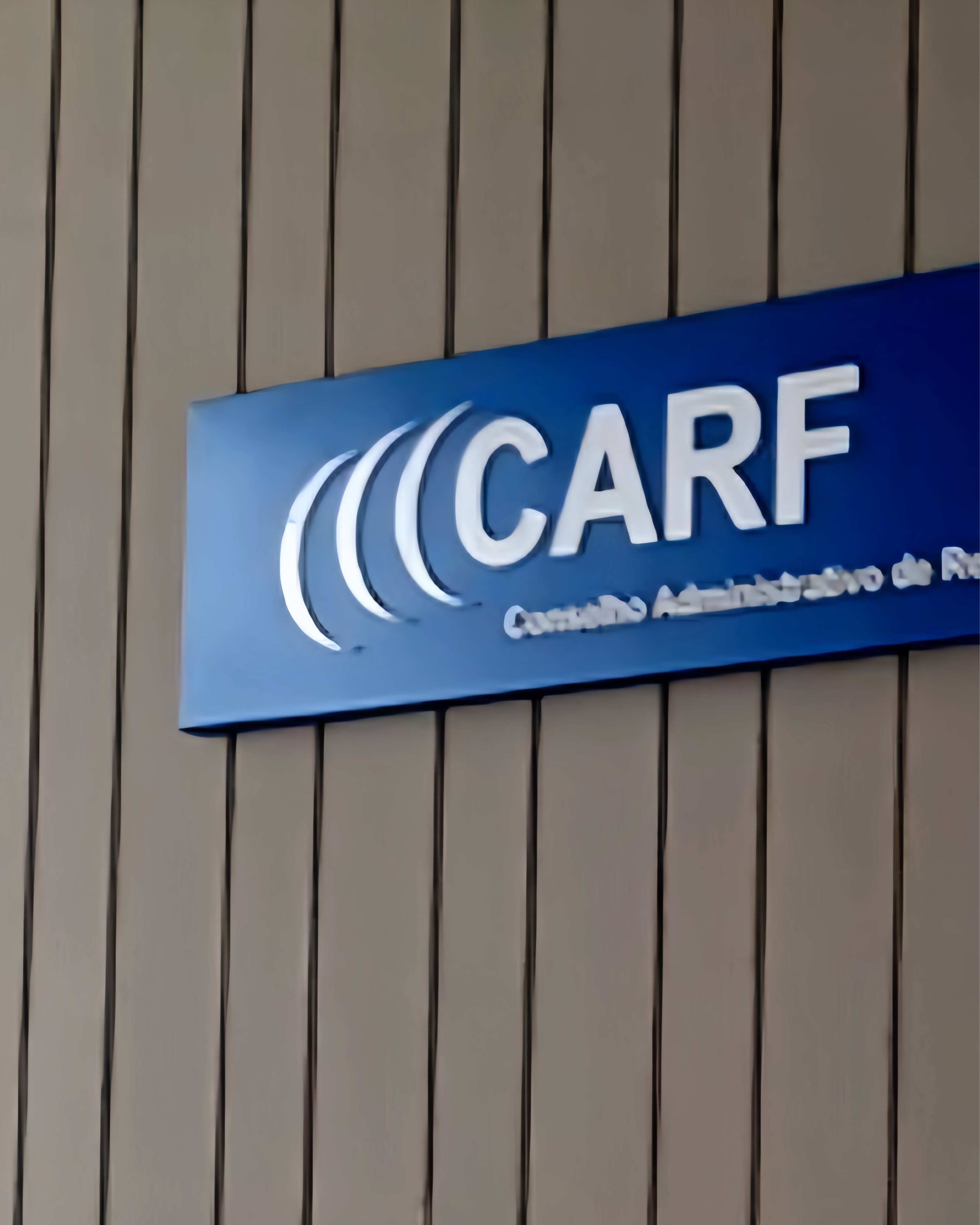 CARF DECIDE QUE MULTA DE OFÍCIO E ISOLADA NÃO DEVEM SER APLICADAS AO MESMO TEMPO